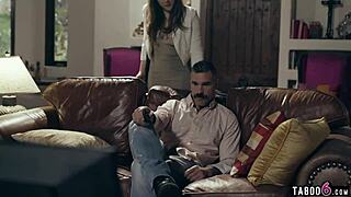 Mistress muda ganggu malam pertama pasangan dengan godaan