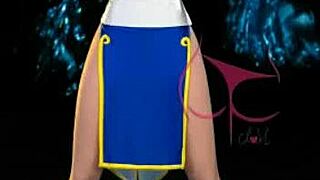 Кукла Чун Ли получает дикое действие