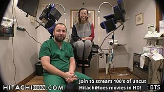 Docteur Tampa donne des orgasms obligatoires avec Hitachi à la première année Kalani Luana pendant l'examen médical pour l'université à Hitachihoescom