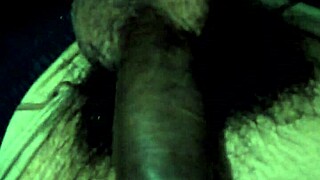 Dlaka šemala šljepka veliki kurac do ejakulacije sa zvučenjem