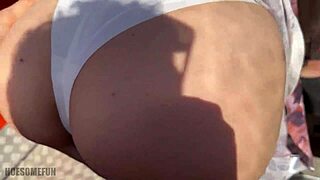 Mostrare fica pubblico diventa sesso auto