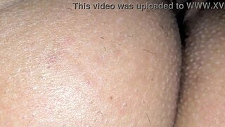 Couple amateur s'éclate avec sexe oral, léchage de la chatte mouillée de ma femme