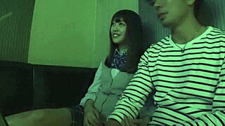 Јапанска лепотица савршеним телом у аматерском кремпају