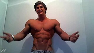 Jeff Seid Hd Flexing Muscular Bodybuilder In High Definition