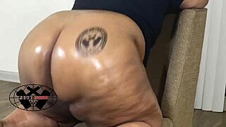 Chubby Model Poundhardxxx Gets Intensely Pounded