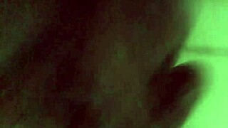 pajeandome con mi consolador en la ducha 😜