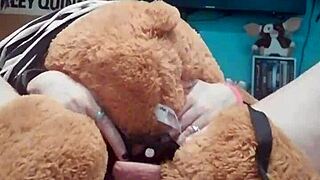 Te Gustaría Ser Mi Osito Con Juguetes Anales