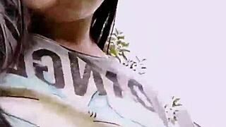 Vanesa Undressing Seductively In The Public Park