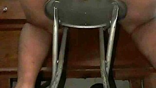 Jeg greb bare den deodorant kærligt, og det gør mig så hed og bøsse, ved du?