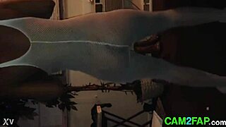 Free amateur ebony ass flashing in public, watch this hot black beauty expose herself!