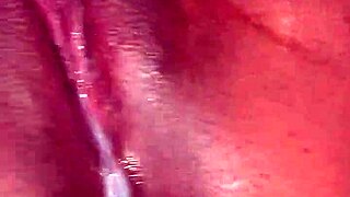 i love watching this pussy squirting in the backseat