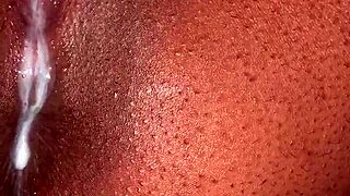 i love watching this pussy squirting in the backseat