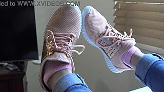Kristy's Glamorous Close-Up Sneakers Fetish Session
