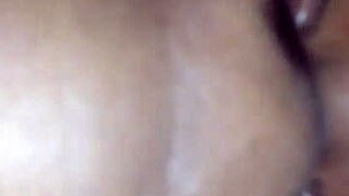 Teamnogucci showing off her pussy in a dialogic way