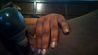 Up Close Cumshot Explosion!