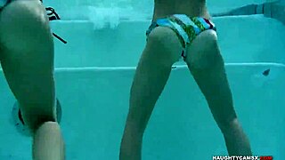 booty shaking underwater in sexy hd view