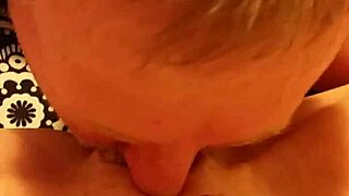 Leslie Shipway Enjoys Eating Pussy