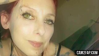 milf amateur shows off her free pussy in hot sex video 😍