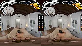 Virtual Reality With Latina Girls