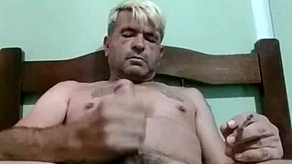 Vontade De Gozar With Sexy Close-Up Gay Action