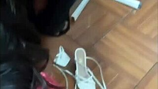 Amateur teen gets offered money for her virginity
