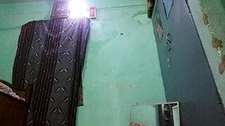 indian shemale kanchan sahoo removing saree