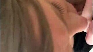 Fat street hooker gives detailed blowjob on the corner