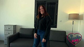 Lily Une Jeune Coquine Qui Adore Le Sexe