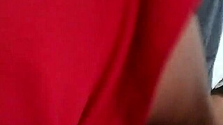 Ebony amateur delivers wow good head sucking homemade