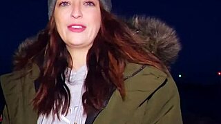 Camgirl Exclaims: Fuck Me Hard, Fan!