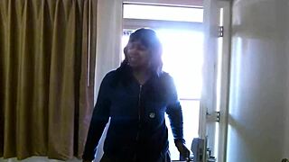 nisha swallows & yeyo flakes freeview 😜