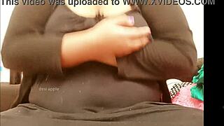 I can’t resist Bangladesh sexy bhabhi with big tits