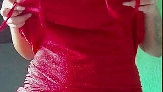 Brunette with big tits and ass shows off in shower