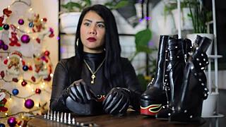 Leather fetish ASMR experience with Dominafire. Ready to dive into sensory play?