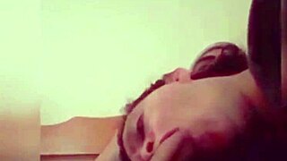 Girl masters sucking big dick expertly!