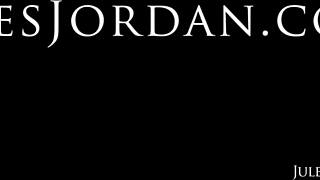 I’m in ass-land with Savannah Bond and Hayley Davies on JulesJordan com