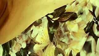 novinha moaning loudly while masturbating homemade cumshot in part one