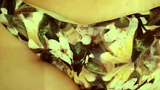 novinha moaning loudly while masturbating homemade cumshot in part one