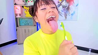 Lila jordan brushes her teeth with saliva and tongue