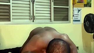 Novinho Lures Stroking Negao Home