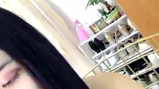 hot girl sucking monster cock on live stream