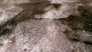 Gay Brasileiro Jerking Hard in the Woods, Damn Hot Action!