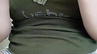 Gai Xinh Shines in Stunning Bigo Live Dance Performance