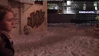 hey girl, wanna have pickup sex for 1000 euro?