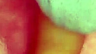 Latina Woman Fixes Her Feet and Enjoys a Rich Massage