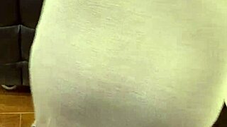 Beautiful big-boobed amateur gets instant orgasm