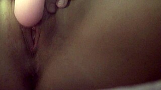 i love watching my pussy cum hard on camera