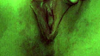 i love watching my pussy cum hard on camera