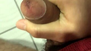 masturbating and cumming deliciously with horny amateurs in solo cumshot action