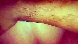 Mature petite amateur explores tasty delights passionately